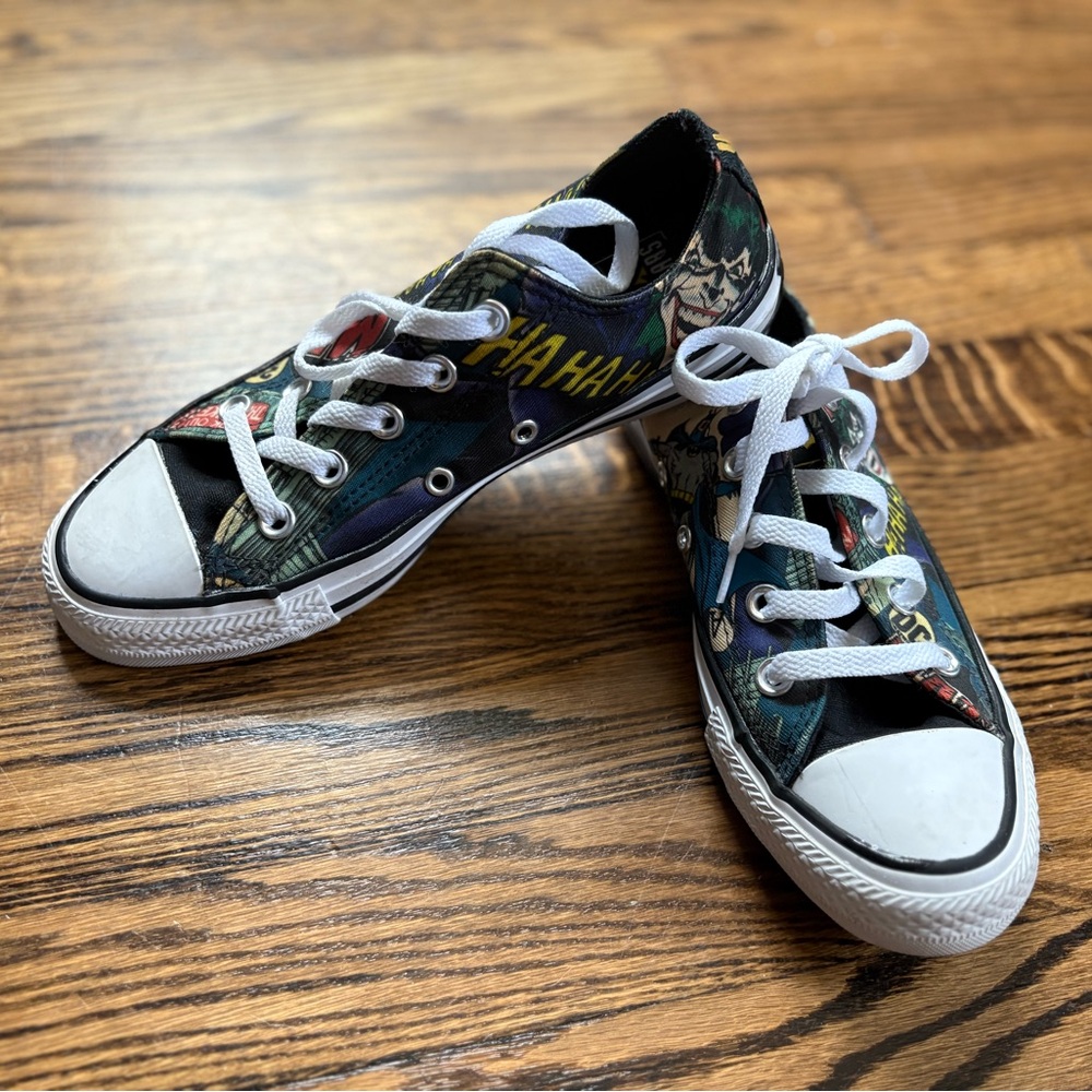 Converse Chuck Taylor All Star Batman Joker 80th Anniversary Wmn 6 Men 4 Shoes
